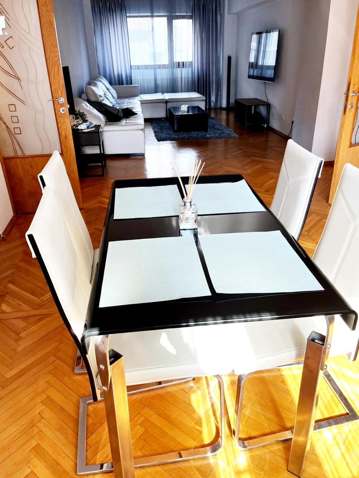 Romana 100 Sqm Deluxe Apartament Bukareszt Zewnętrze zdjęcie