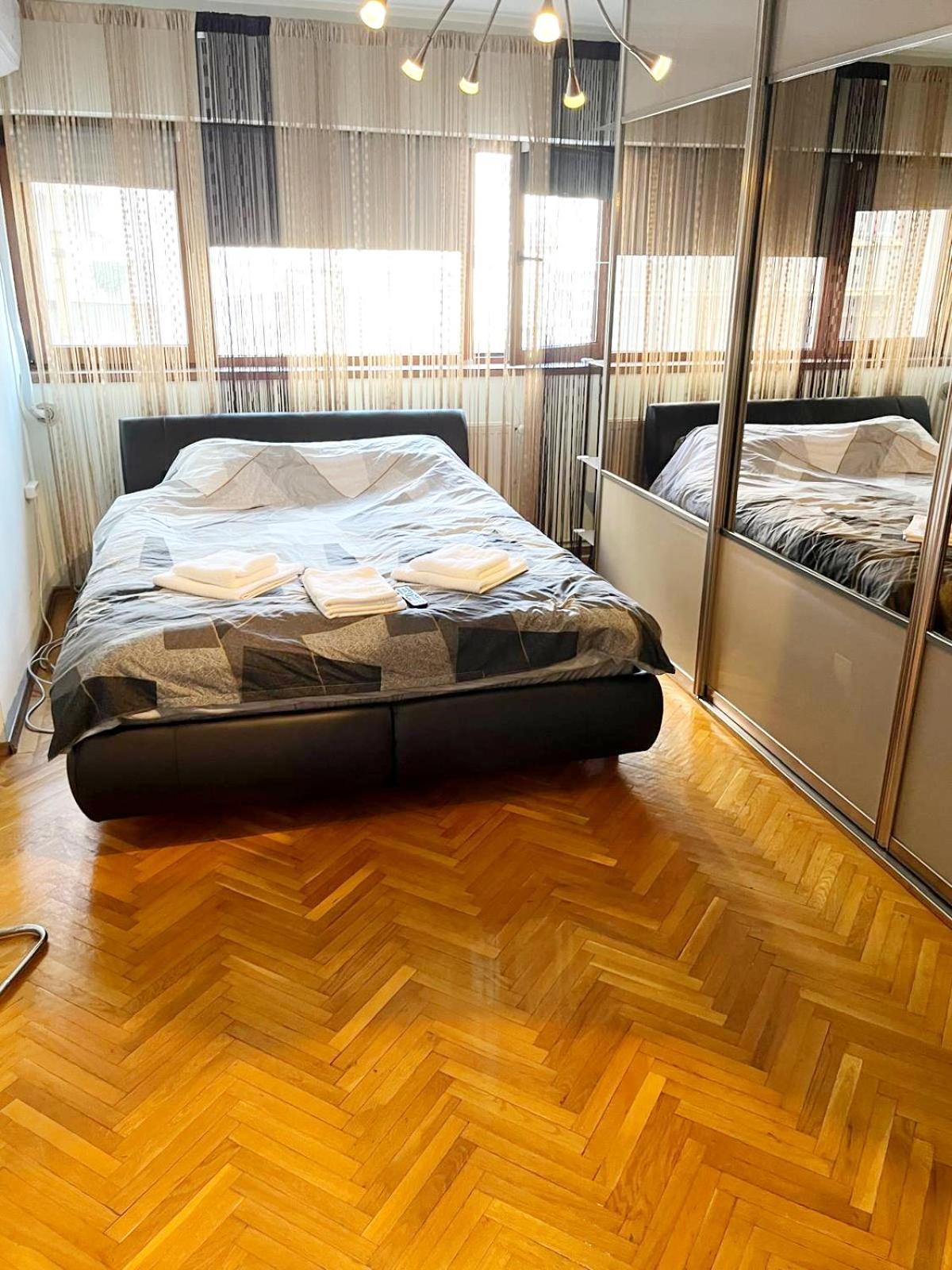 Romana 100 Sqm Deluxe Apartament Bukareszt Zewnętrze zdjęcie